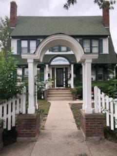 2047 Grand Ave, Saint Paul, MN 55105