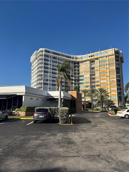 100 Golden Isles Dr Unit 1014, Hallandale Beach, FL 33009