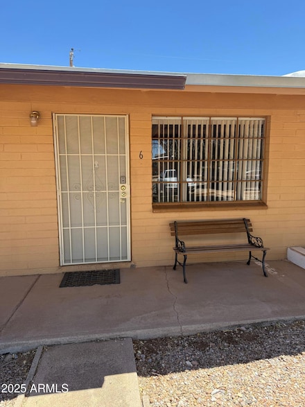 306 1st St Unit 6, Huachuca City, AZ 85616