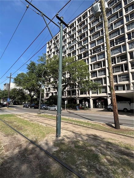 2100 Saint Charles Ave, New Orleans, LA 70130