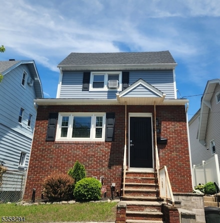 259 Page Ave, Lyndhurst, NJ 07071
