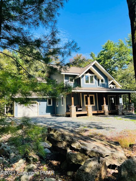 20 Chestnut Rd, Lake Harmony, PA 18624