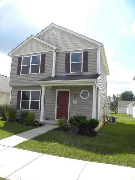 3841 Bay Village St, Columbus, OH 43232