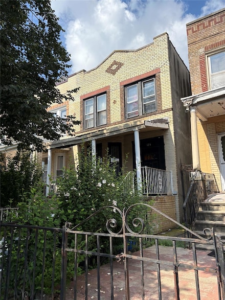 124 E 28th St, Brooklyn, NY 11226