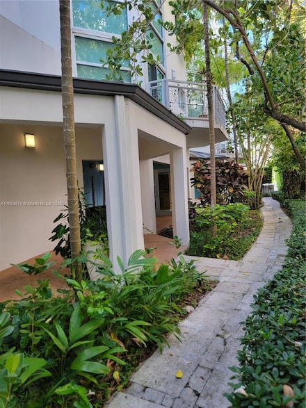 7728 Collins Ave Unit 4, Miami Beach, FL 33141