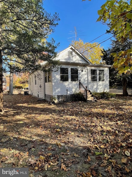 2106 6th St, Atco, NJ 08004