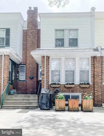 3320 Brighton St, Philadelphia, PA 19149