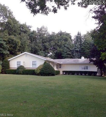4136 N Ridge Rd E, Ashtabula, OH 44004