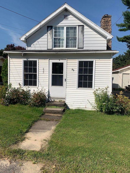 829 Depot St, Burke, NY 12917