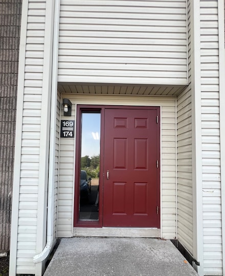 174 Burgundy Hill Ln Unit 174, Middletown, CT 06457
