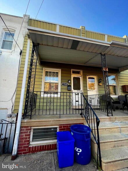 7124 Edmund St, Philadelphia, PA 19135