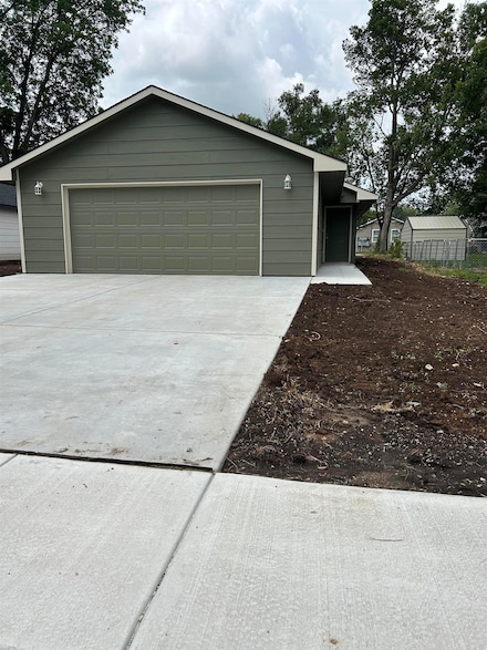 713 N Washington St, El Dorado, KS 67042