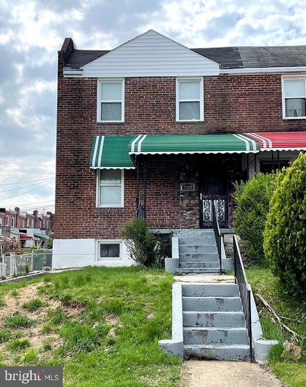 2723 E Federal St, Baltimore, MD 21213