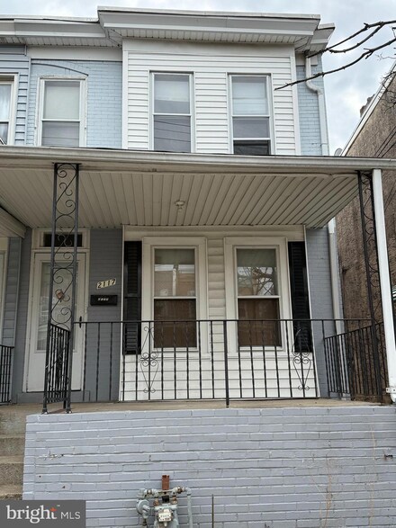 2117 W 4th St, Chester, PA 19013