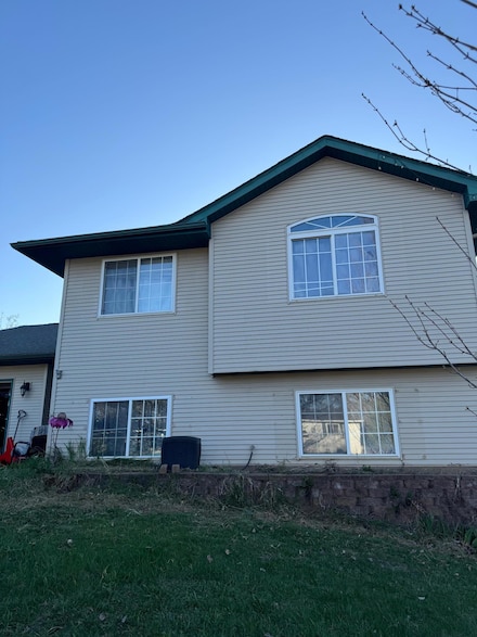 203 1st St, Somerset, WI 54025
