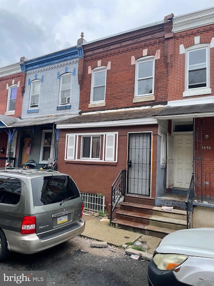 5654 Appletree St, Philadelphia, PA 19139