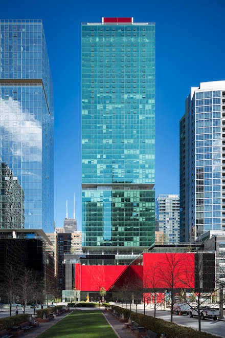 220 E Illinois St Unit PH5202, Chicago, IL 60611