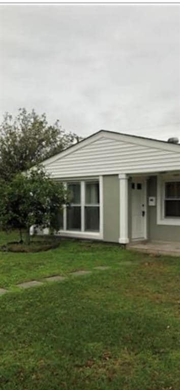 4304 Academy Dr, Metairie, LA 70003