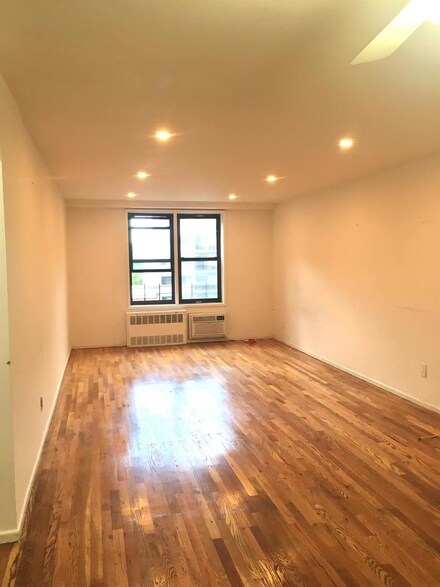 144-63 35th Ave Unit 5L, Flushing, NY 11354