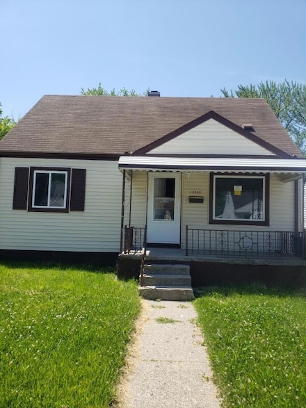 13046 Sherman Ave, Warren, MI 48089