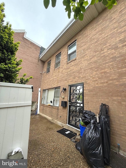 446 N Daggett St, Philadelphia, PA 19151