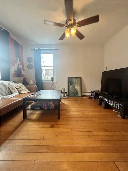 378 Thames St Unit 3, Newport, RI 02840