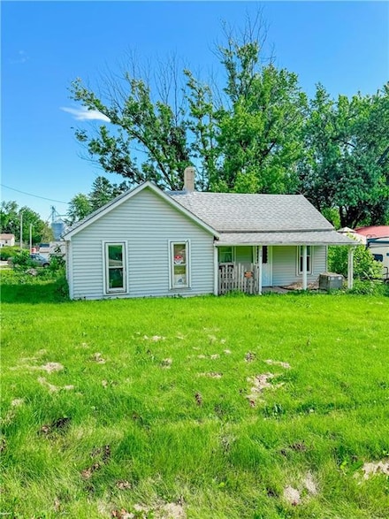 524 2nd St, Kellogg, IA 50135