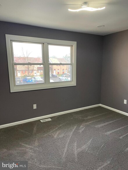 275 La Cascata, Clementon, NJ 08021