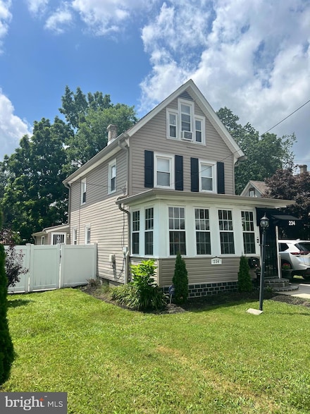 234 N Queen St, Dover, DE 19904