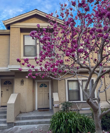 991 La Mesa Terrace Unit D, Sunnyvale, CA 94086