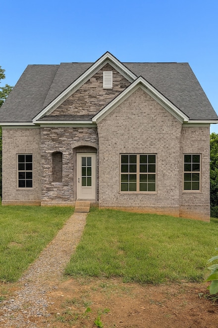 701 Harpeth Knoll Ct, Nashville, TN 37221