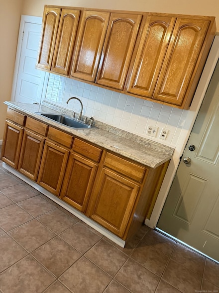 1153 Hancock Ave Unit 1155, Bridgeport, CT 06605