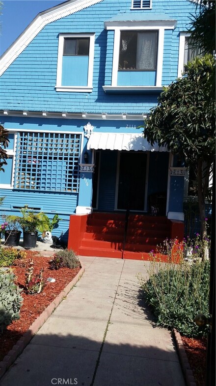 2116 Portland St, Los Angeles, CA 90007