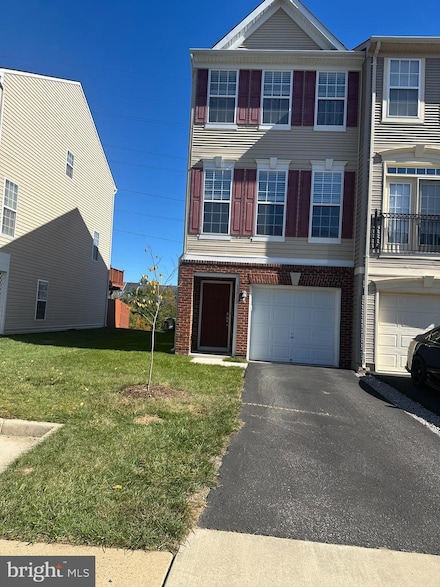 15715 John Diskin Cir, Woodbridge, VA 22191