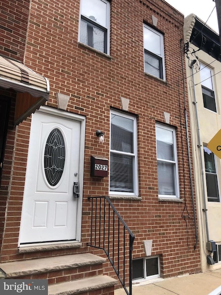 2027 S Darien St, Philadelphia, PA 19148