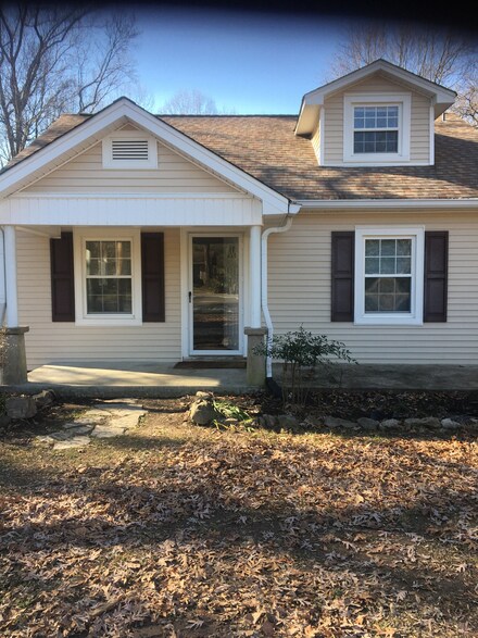 5725 Clarksville Pike, Joelton, TN 37080