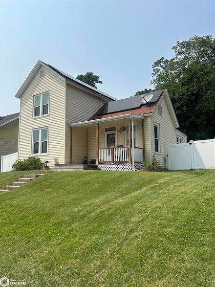 1515 Avenue B, Fort Madison, IA 52627