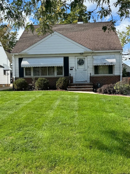 5638 Dunham Rd, Maple Heights, OH 44137