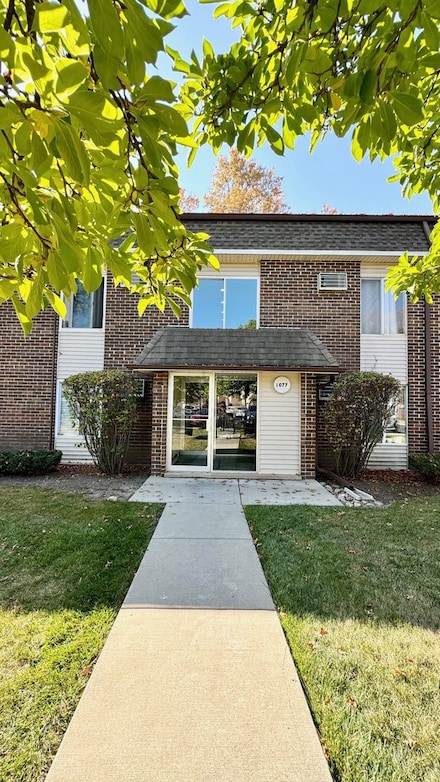1077 Mill Creek Dr Unit 201, Buffalo Grove, IL 60089