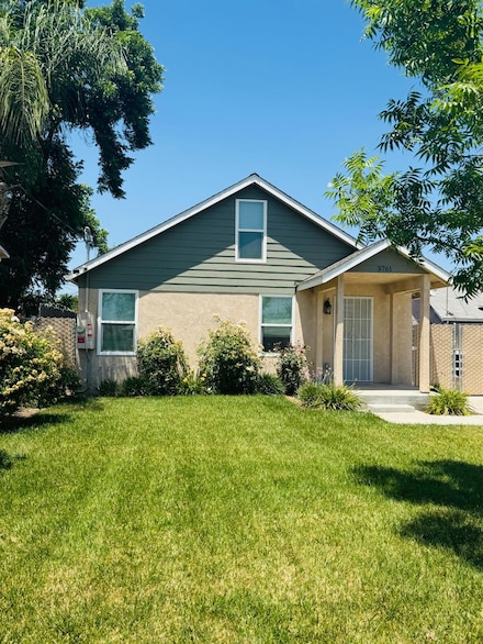 3761 Arizona Ave, Riverbank, CA 95367