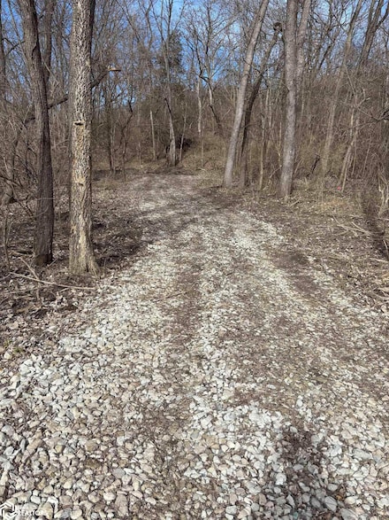 22151 Hawk Dr, Keosauqua, IA 52565