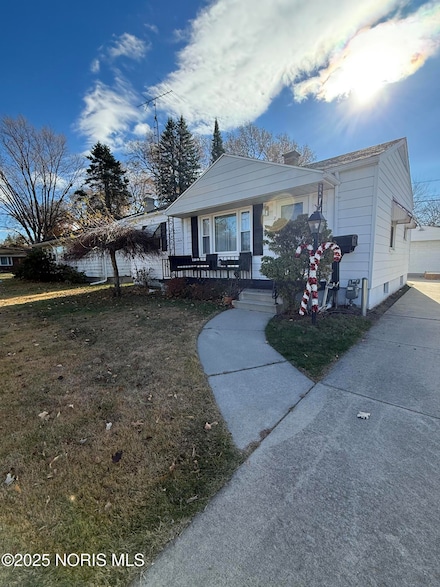 2605 Wyndale Rd, Toledo, OH 43613