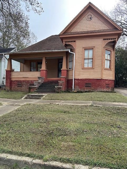 321 W New York Ave, McComb, MS 39648