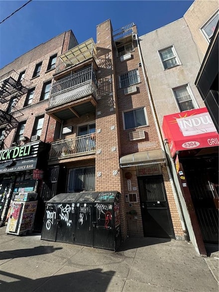 5306 4th Ave Unit 3B, Brooklyn, NY 11220