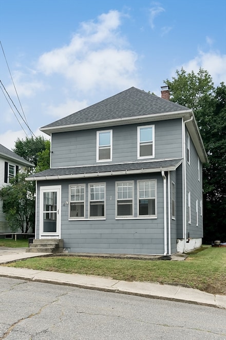 4 Worcester St, Clinton, MA 01510