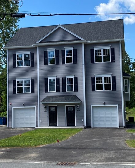 42 Kendall Rd Unit B, Tyngsborough, MA 01879