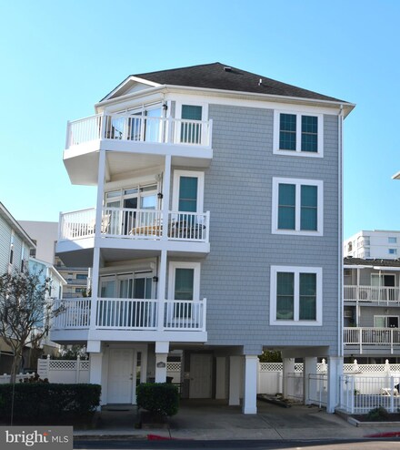 9 134th St Unit 9A, Ocean City, MD 21842