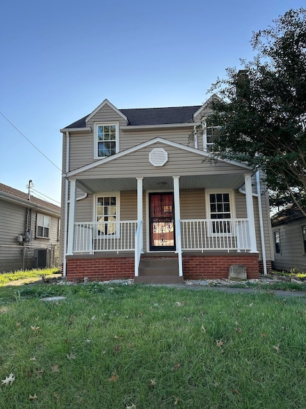 1034 6th St W, Huntington, WV 25701