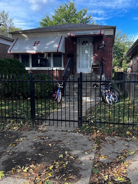 1450 W 114th Place, Chicago, IL 60643