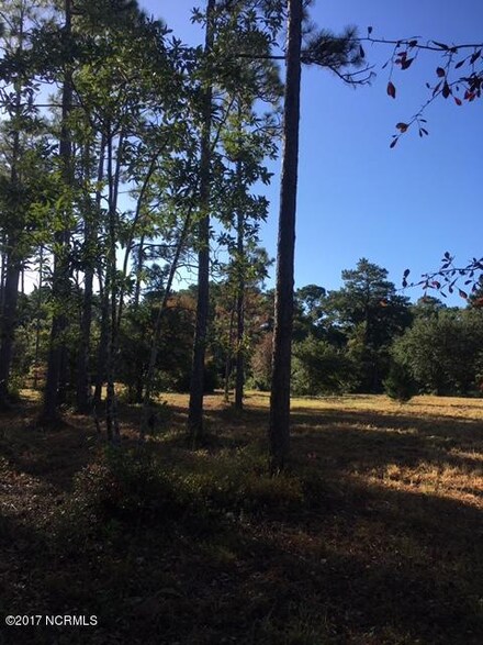 250 George Taylor Rd, Morehead, NC 28570